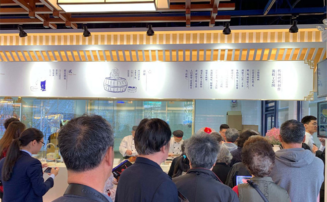 萬酥脆烤鴨到店顧客 萬酥脆烤鴨到店顧客