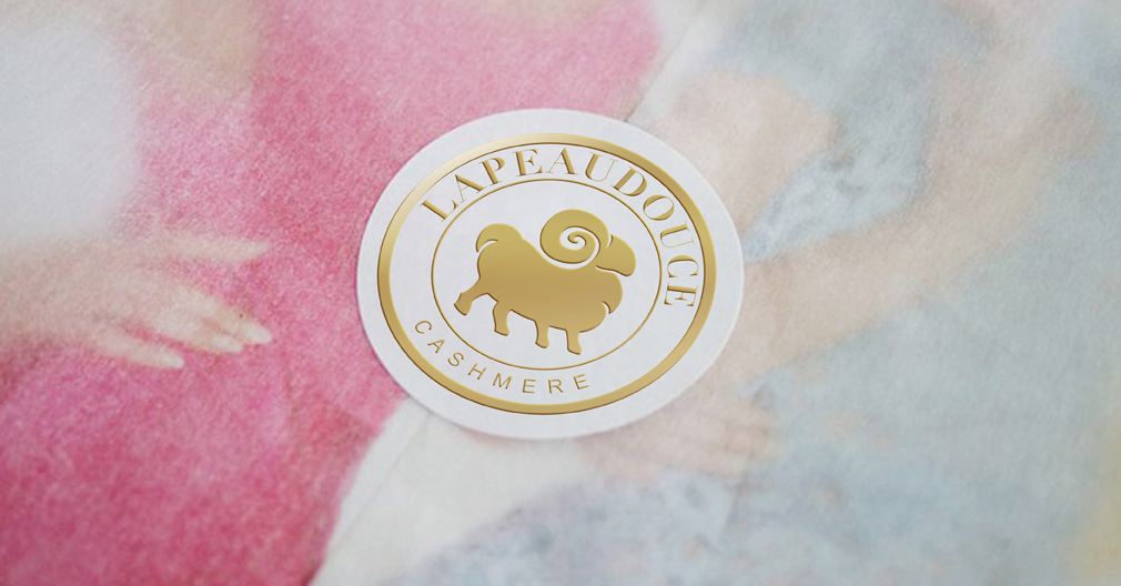 羊絨衫品牌設(shè)計