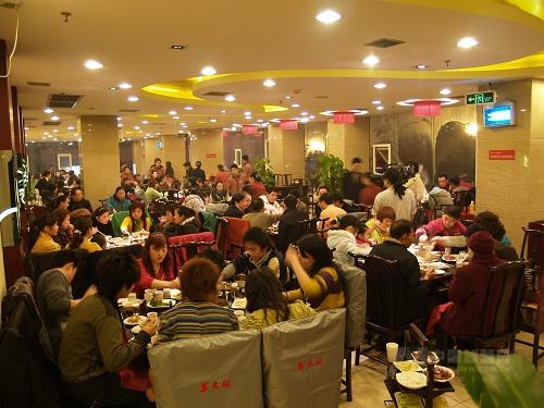 2019年上半年餐飲行業(yè)增幅9.3%，餐飲行業(yè)發(fā)展趨勢