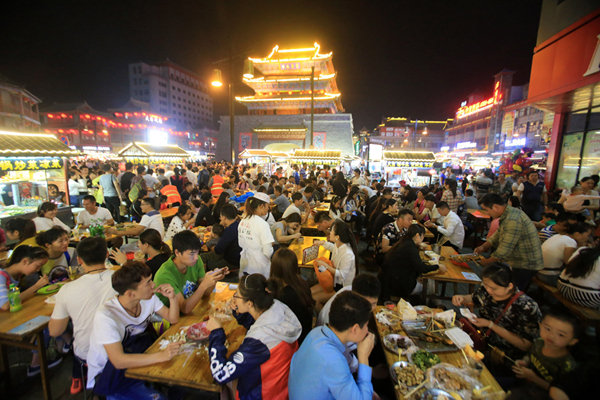 做餐飲策劃，要站在顧客的角度考慮才能賺錢