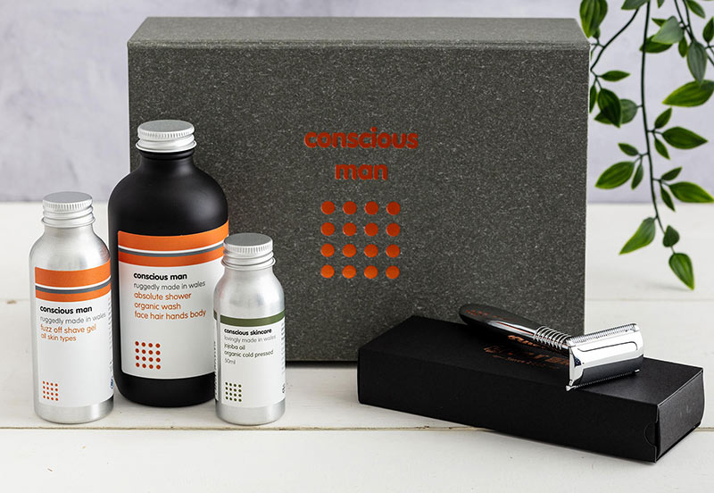 kit-and-caboodle-new-with-razor-square-for-website.jpg kit-and-caboodle-new-with-razor-square-for-website.jpg