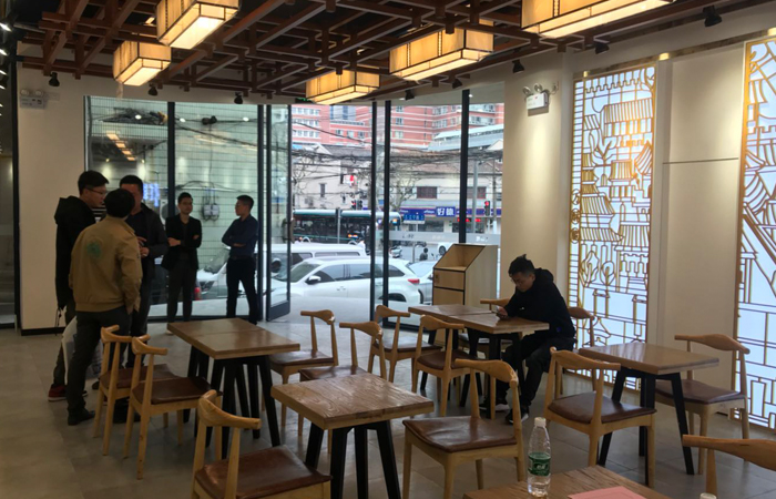 餐飲品牌策劃企業(yè)倡導的設(shè)計思想